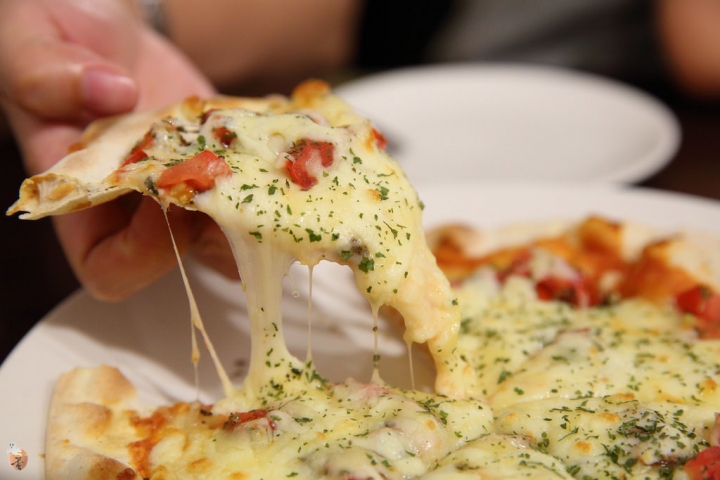 [新北]板橋龍眼樹窯烤手工披薩pizza,平價又美味的披薩  by蛋拔