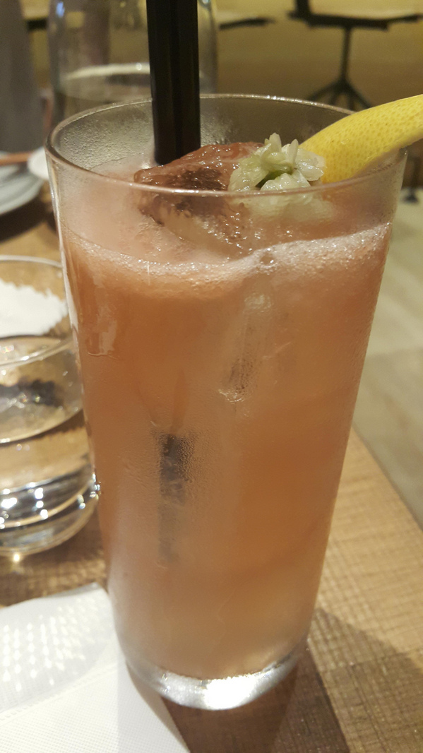 叁和院 台灣風格飲食。中菜西飲，傳統台菜創意變身