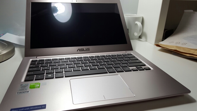 Asus UX303LB簡單開箱