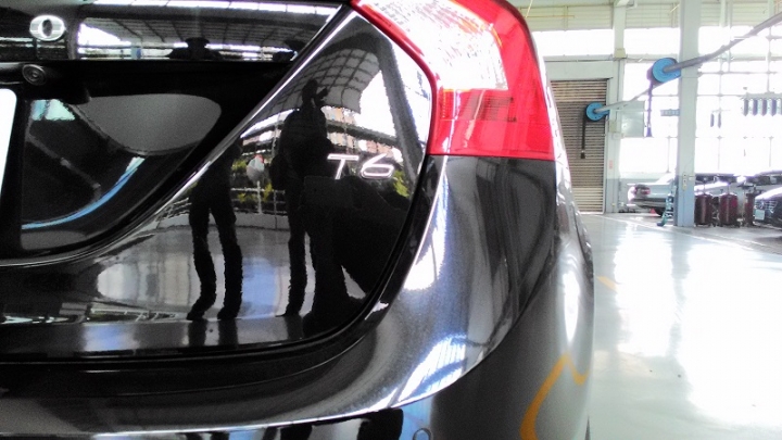 《VOLVO T6 R-Design飆速賽道》V60 T6 試乘心得分享