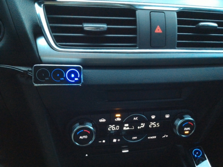 mazda3 灰色4D頂級 開箱