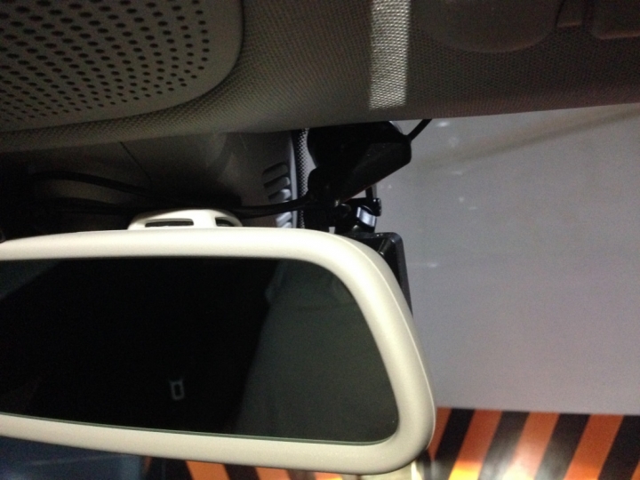 我買了負離子行車紀錄器!(GS 388mini)