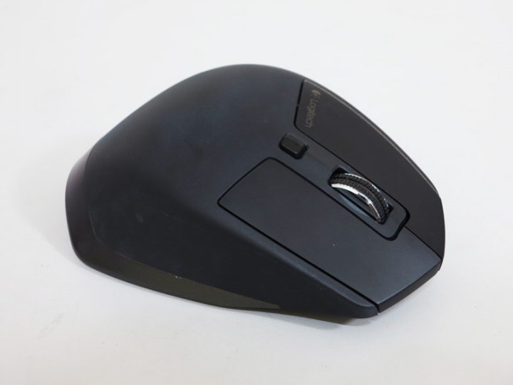 [開箱]辦公、商務人士御用旗艦鼠─羅技Logitech MX Master無線滑鼠