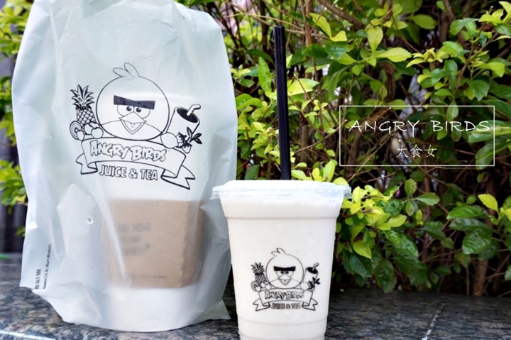 [食記] Angry Birds來了！全球首家憤怒鳥主題飲品旗艦店♪ANGRY BIRDS Juice & Tea 果汁&茶(板橋麗寶百貨)-親民價格讓憤怒鳥更顯親民可愛了！附完整菜單menu