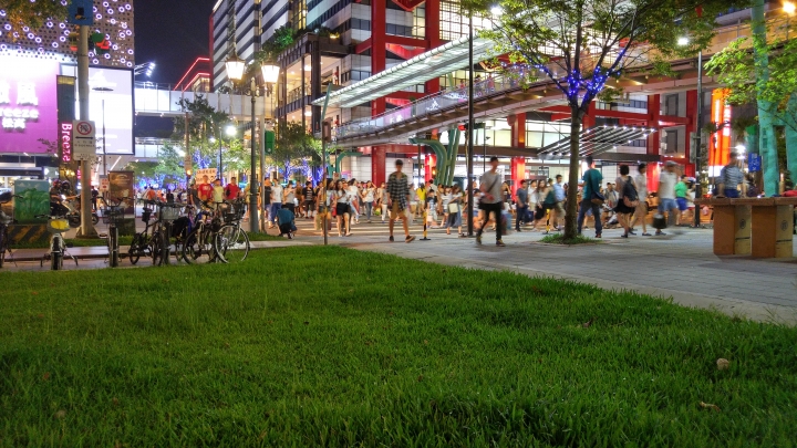 LG G4最強拍照旗艦機︰街拍台灣 信義區夜景 CSK不專業 體驗