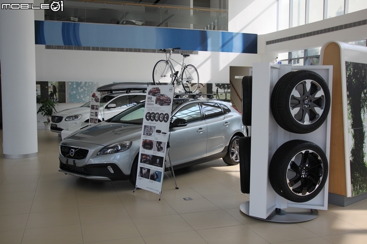 桀傲不馴─《VOLVO XC60 T6 R-Design》試駕體驗與心得分享