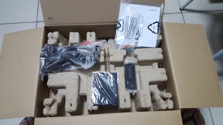 EDIFIER R1800TIII新手開箱~