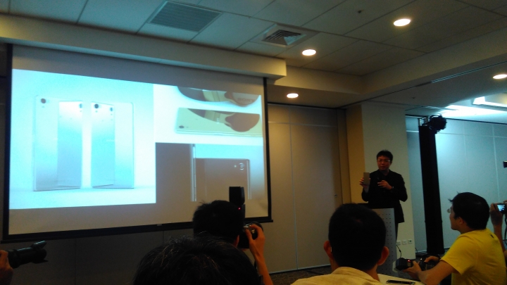 Sony Xperia Z5 撼凍Mobile01--最快體驗會 分享－台北場