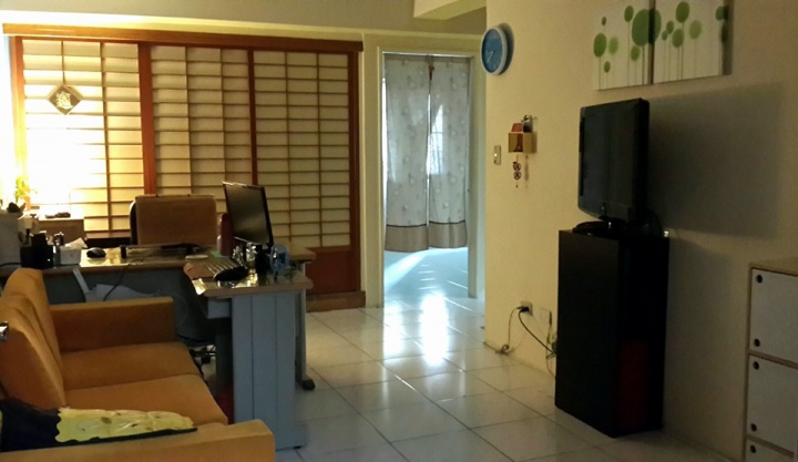 更新於12/17邁向第12年)預算不足夫妻同心油漆&整修17坪的起家厝點滴..