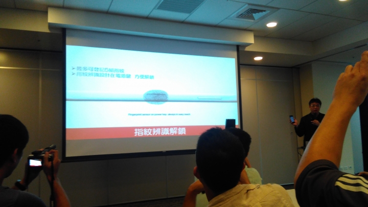 Sony Xperia Z5 撼凍Mobile01--最快體驗會 分享－台北場