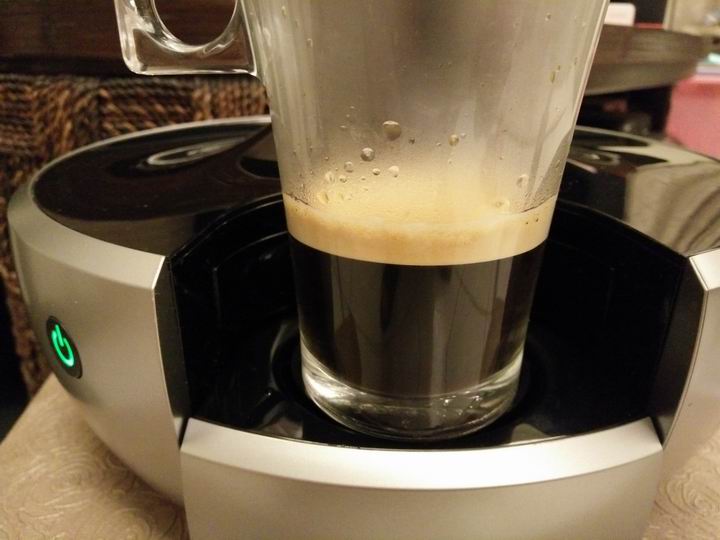 我和NESCAFE Dolce Gusto DROP相遇的故事 [開箱與試用體驗]