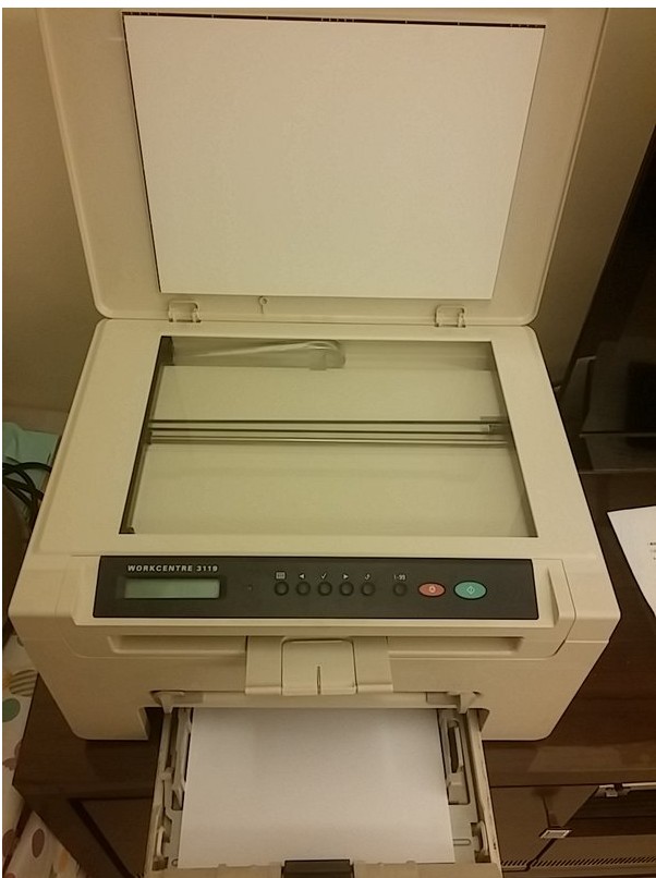 Fujixerox M225dw 和 HP LaserJet Pro MFP M127fn 選擇