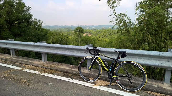 [開箱]TCR ADV1 KOM補開箱兼公路車新手初次挑戰破百K心得