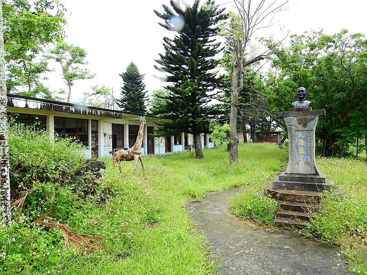 古蹟樂山國小，勾起4、5、6年級生的小學回憶。