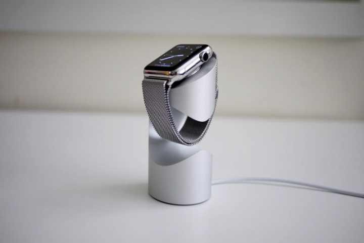 Apple Watch不拿來當作藝術品擺在桌上，不然要幹麻？Just | Mobile TimeStand測試報告
