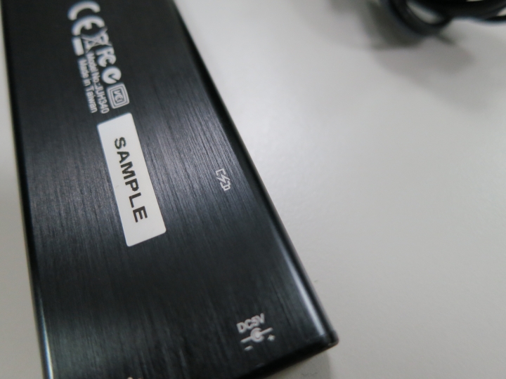 Surface Pro 3 + j5 create USB3.0 hub 與 VGA轉接頭