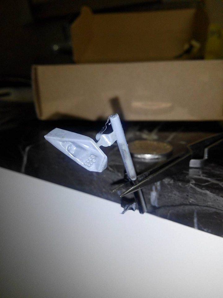 模型漆專用稀釋液(溶劑)侵蝕一問?