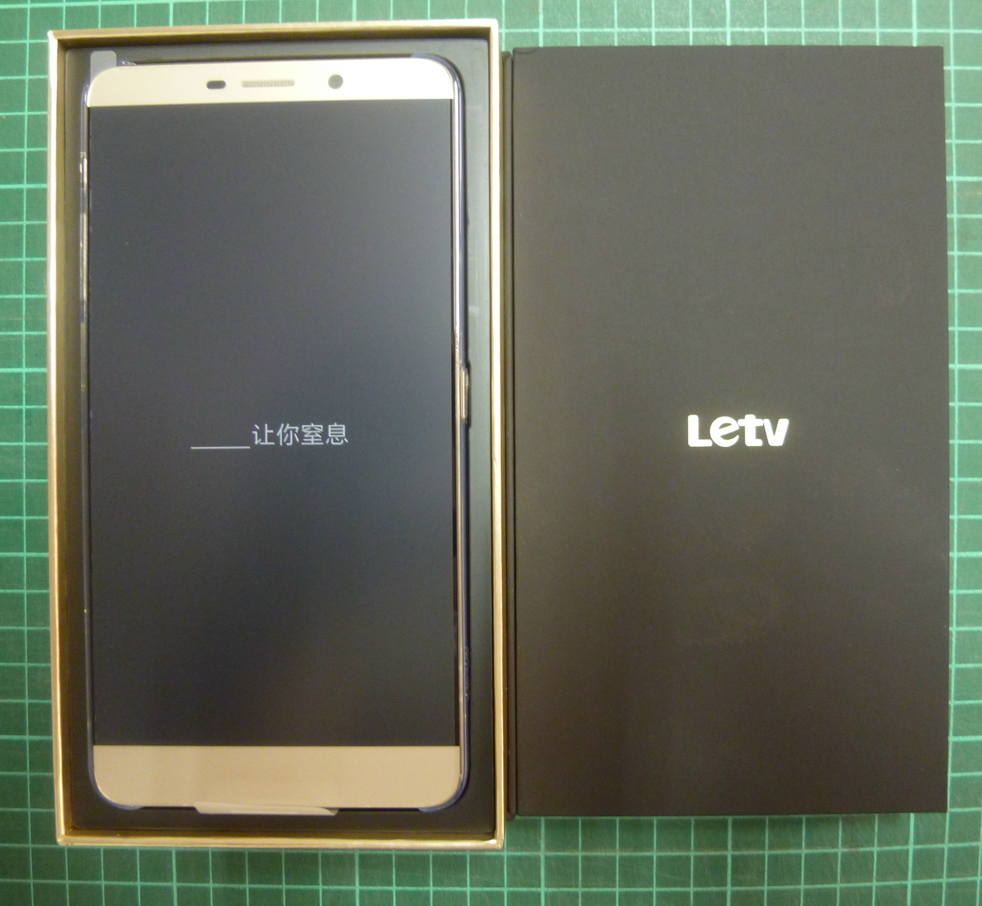 買到LETV MAX金色了