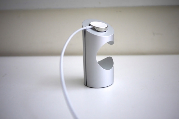 Apple Watch不拿來當作藝術品擺在桌上，不然要幹麻？Just | Mobile TimeStand測試報告