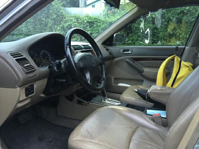 請問有人車子給ABC中古車商估價過嗎？