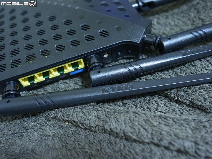 TENDA極速雙頻 FH1208 AC1200 開箱  絕對無死角的無線網路!!