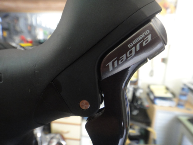 2016年GIANT TCR1黑紅色開箱