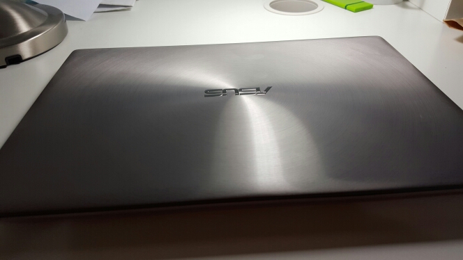 Asus UX303LB簡單開箱