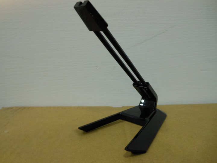 [開箱] RAZER Mouse Bungee 鼠線夾