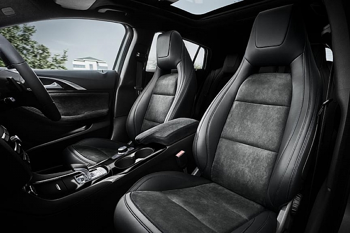 量產型態 INFINITI Q30 法蘭克福公開亮相
