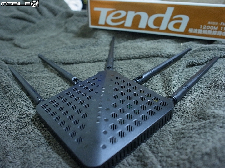 TENDA極速雙頻 FH1208 AC1200 開箱  絕對無死角的無線網路!!