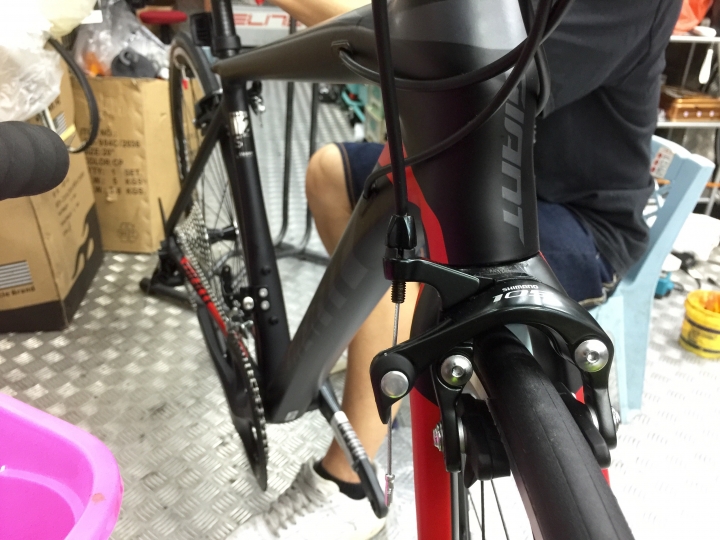 ［沒箱開］我第一台公路車 2016 TCR SLR2 終於到手（新增不定期更新用後感）