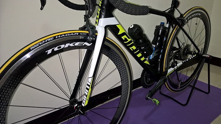 [開箱]TCR ADV1 KOM補開箱兼公路車新手初次挑戰破百K心得