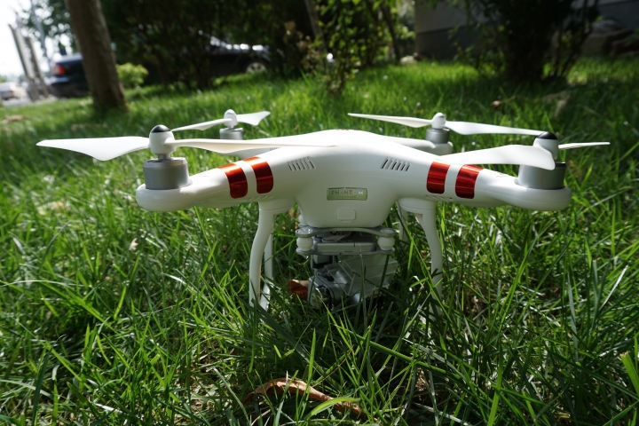 初級航拍器材——DJI 大疆精靈3簡單開箱