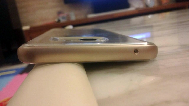 [開箱分享] Galaxy Note 5手機殼 SGP Neo Hybrid Crystal  圖多