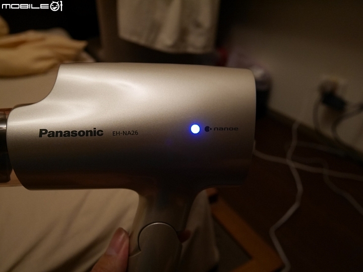 nanoe的吹風機Panasonic-NA-26開箱