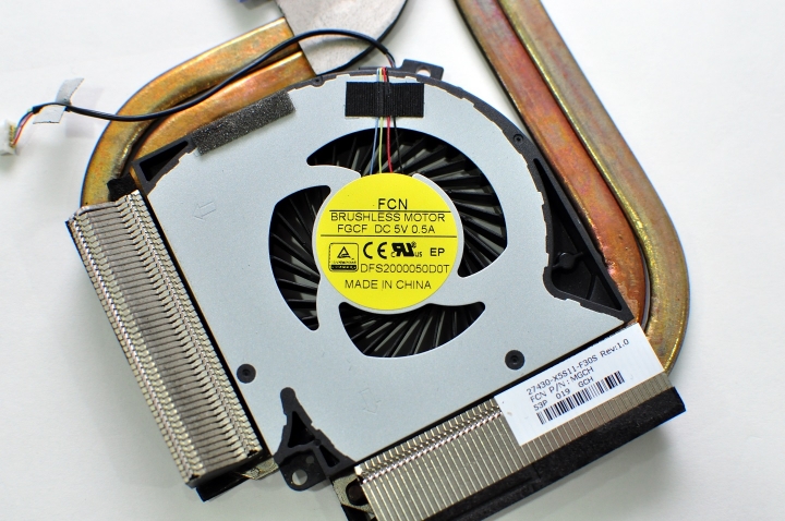 AORUS X5拆機介紹與PLEXTOR M6E測試