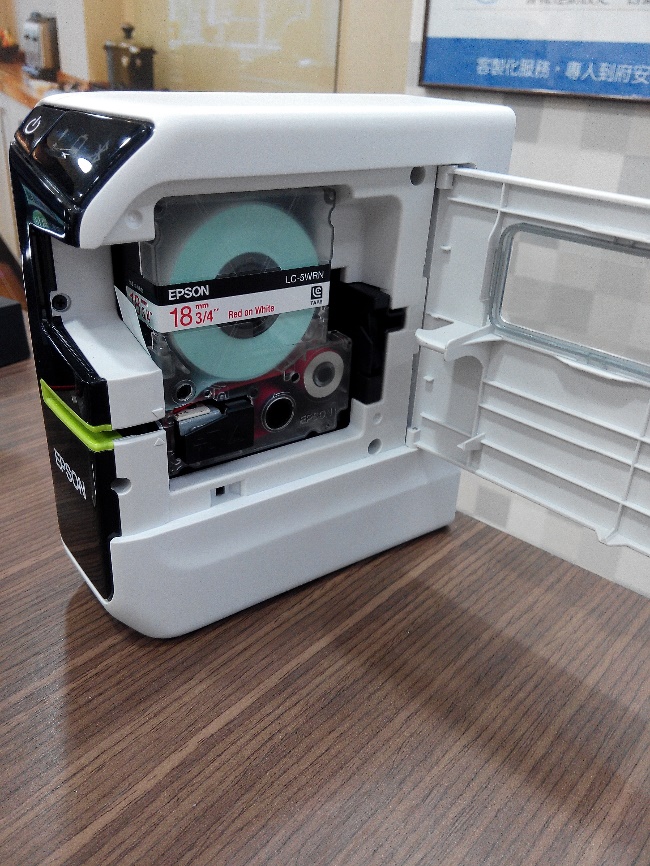 EPSON LW-600P標籤機 簡易開箱