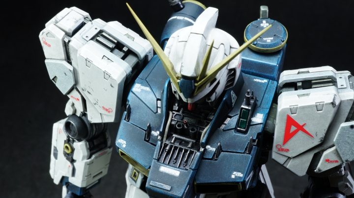 Nu Gundam ver.KA 把藍寶堅尼變貨車