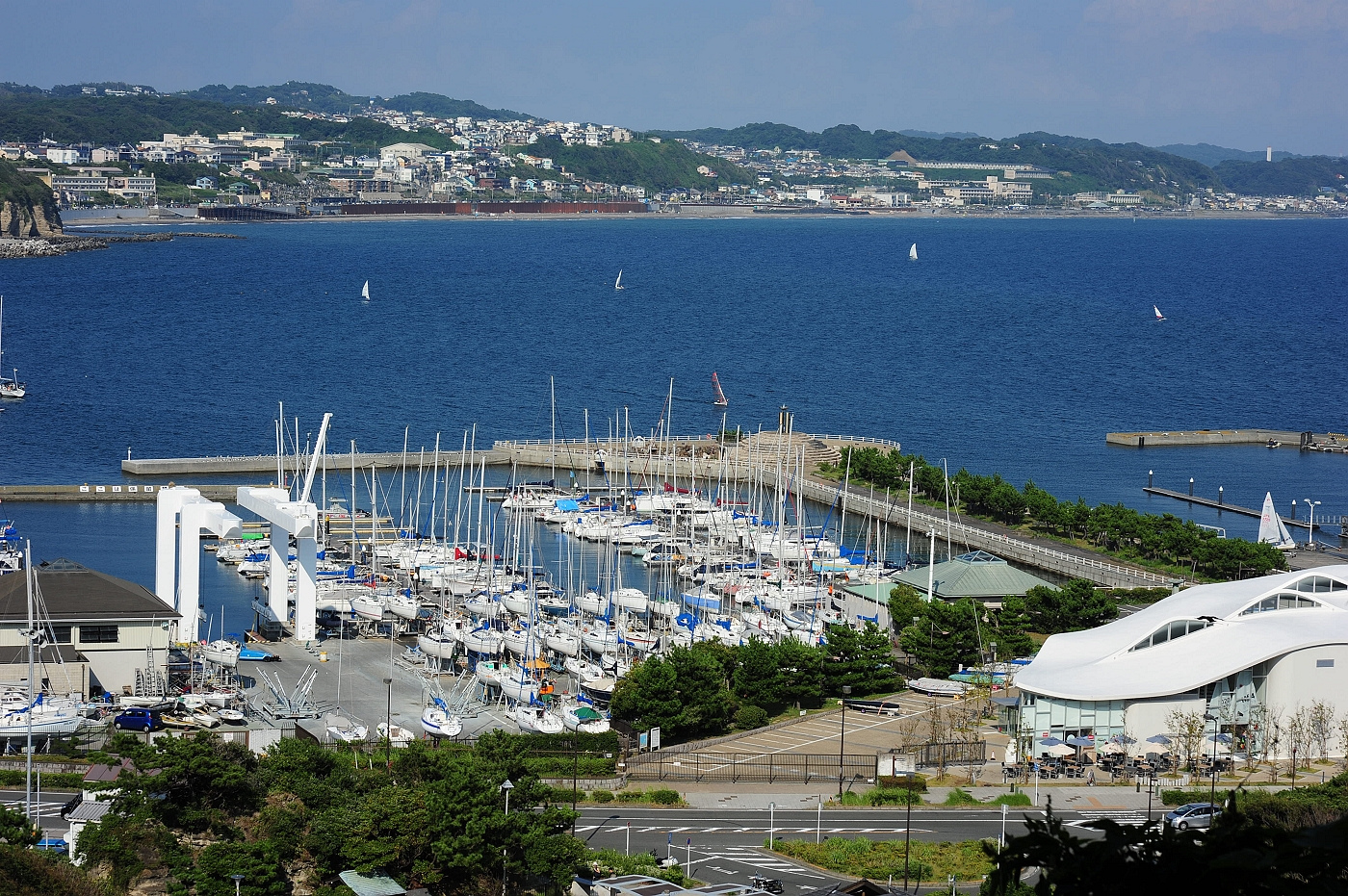 湘南。漂浮在海上的旅遊勝地。江之島