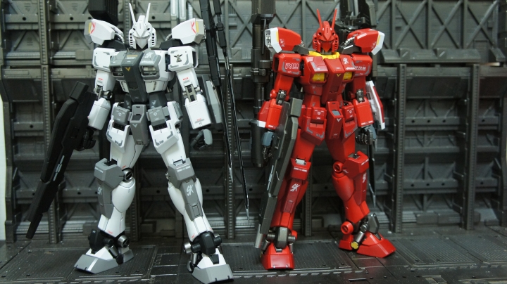 MG 1/100 驚異白戰士