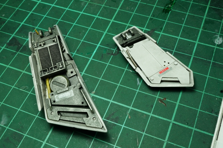 Nu Gundam ver.KA 把藍寶堅尼變貨車