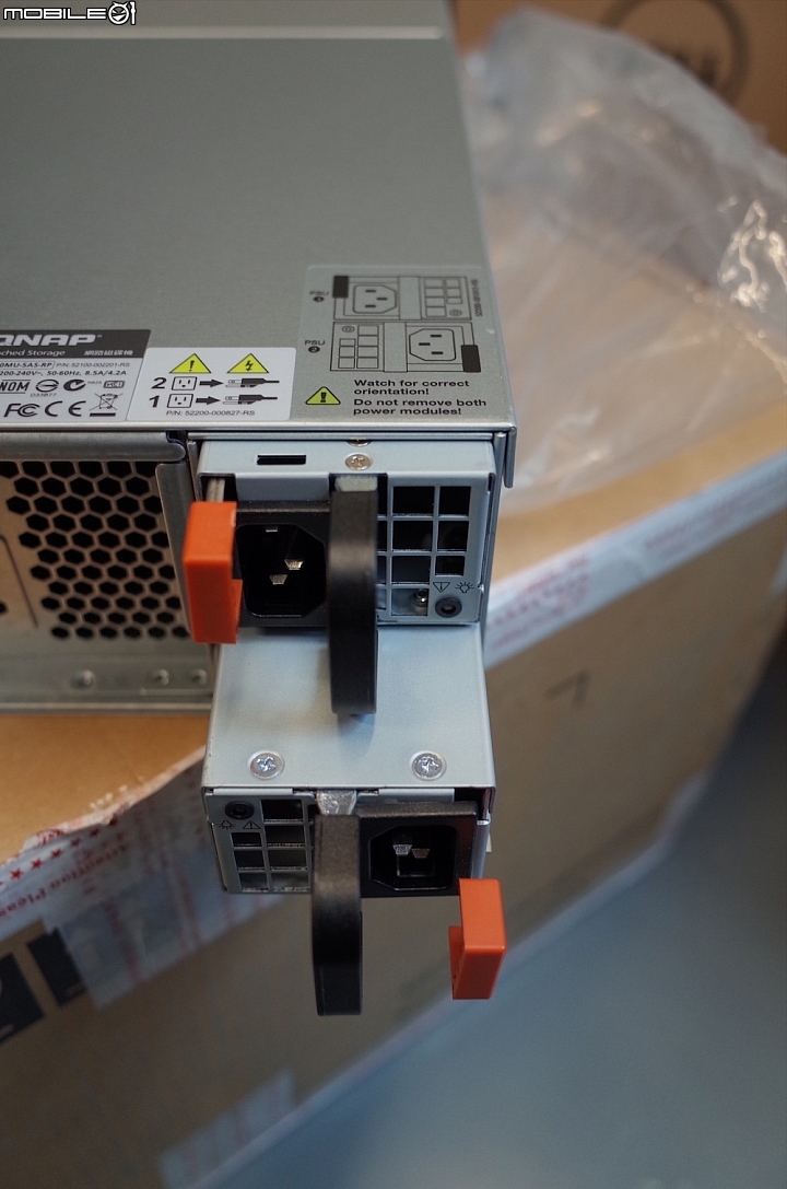 [全臺第一]怪獸級40G效能&自動分層NAS開箱 -QNAP TVS-EC1580MU-SAS-RP 多圖