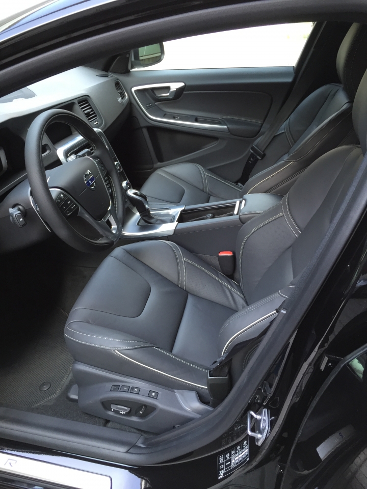 《VOLVO T6 R-Design飆速賽道》 體驗T6 Rdesign