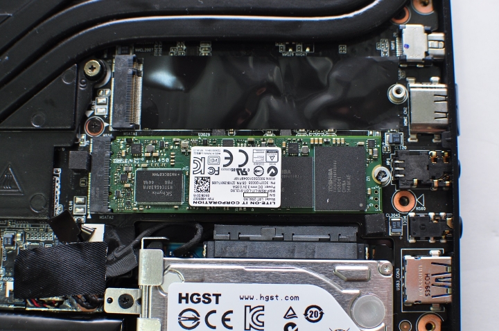 AORUS X5拆機介紹與PLEXTOR M6E測試