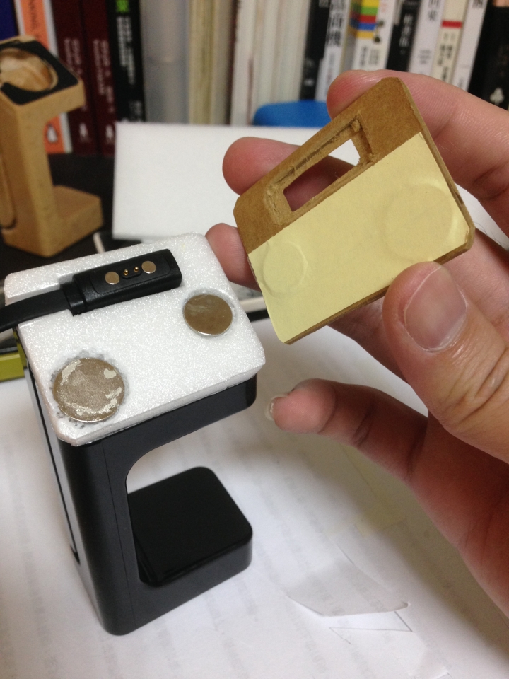 DIY Pebble Time Steel 充電座 / 智慧型手錶座