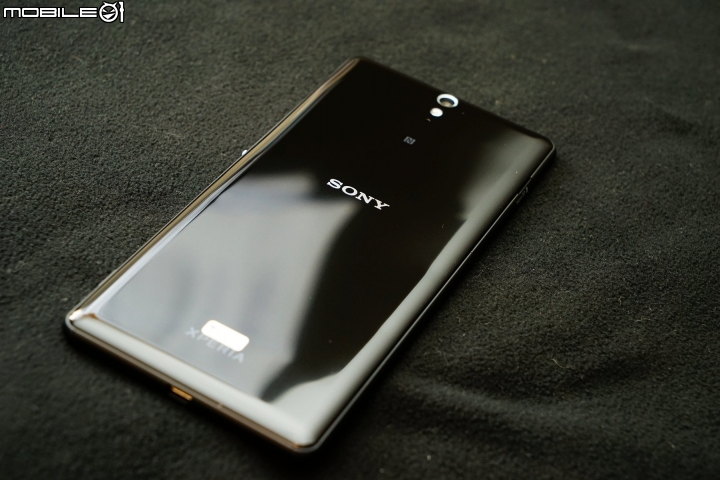 XPERIA C5 ULTRA 大大機，小小開箱