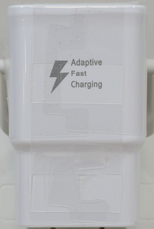 快充時代來臨，數款快充充電器比對測試