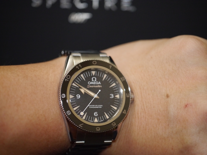 【開箱】Omega Seamaster 300 "007 Spectre"