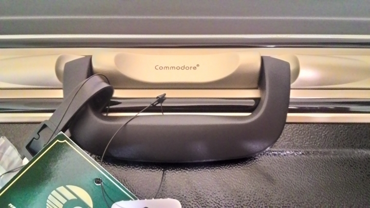 Commodore 戰車 勸敗開箱&試乘