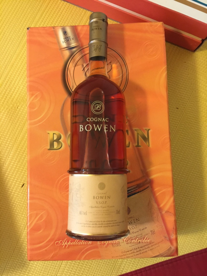 各位神幫，幫小弟看看這些什麼酒？